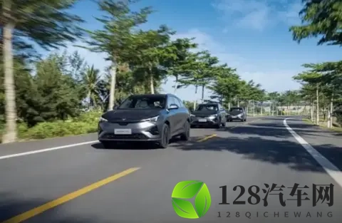 科技配置大比拼,谁更贴心?-3