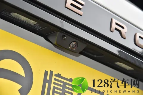 2026款揽胜极光L SE与HSE：哪款更适合你？-1