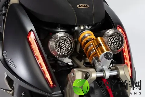 2025米兰展，全新意塔杰特Roadster 400再次惊艳突破！-1