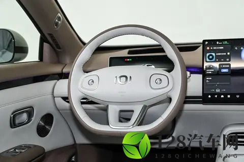 新能源汽车首超新车销售的50%-1