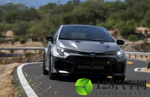 丰田 GR 卡罗拉或告别三缸机，未来有望升级 400 马力四缸发动机-1