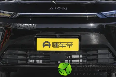 增程车真降了!15万买55L油耗SUV,家用很省心-1
